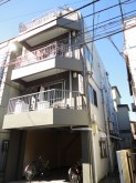 華信マンション外観
